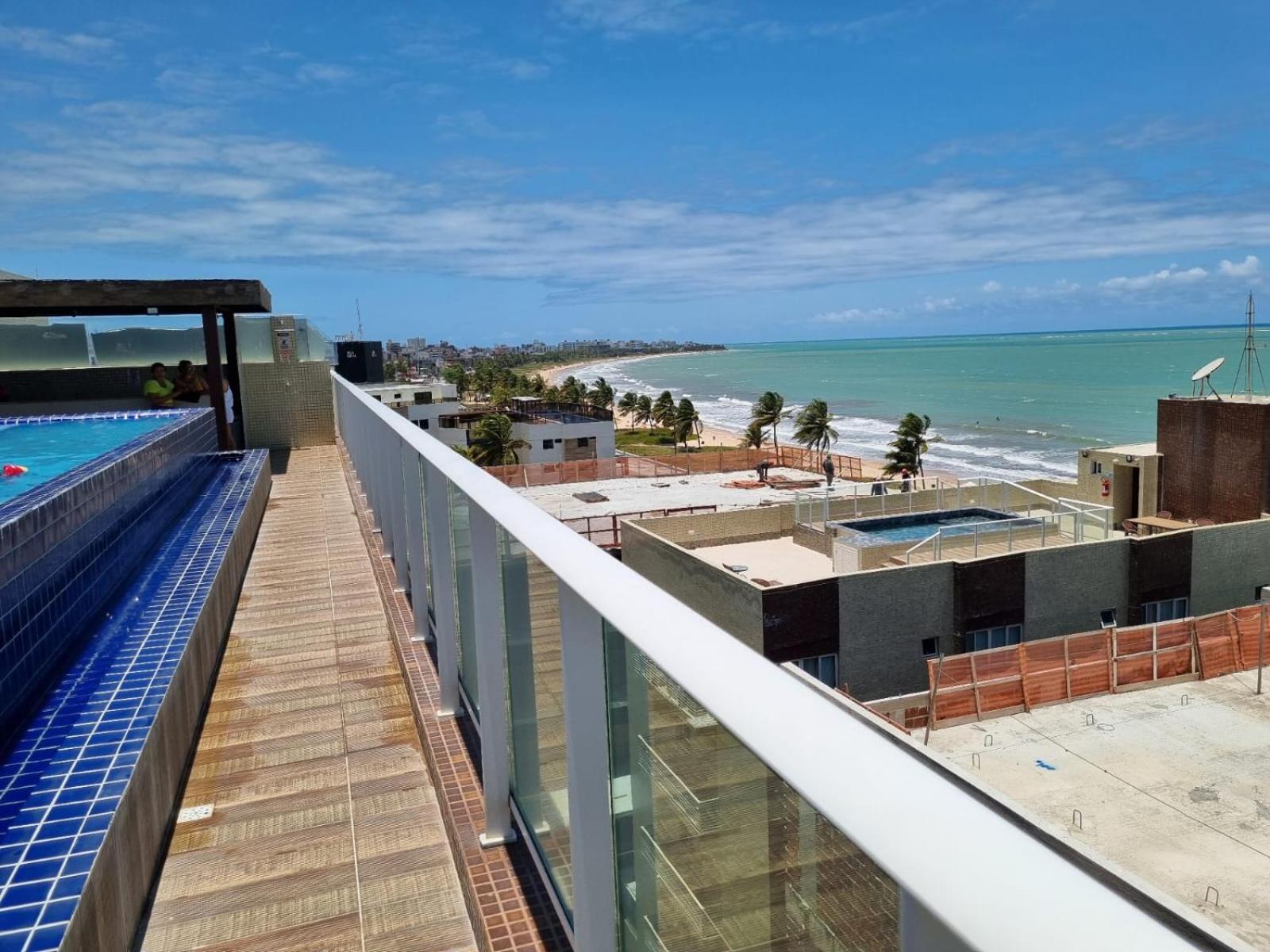 Confortavel Flat Com Piscina De Borda Infinita Na Cobertura Cabedelo Exterior photo